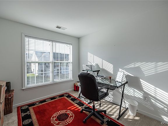 3rd image of 7436 Washington Arch Dr