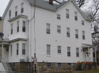 78 Bogle St, Fall River, MA 02723