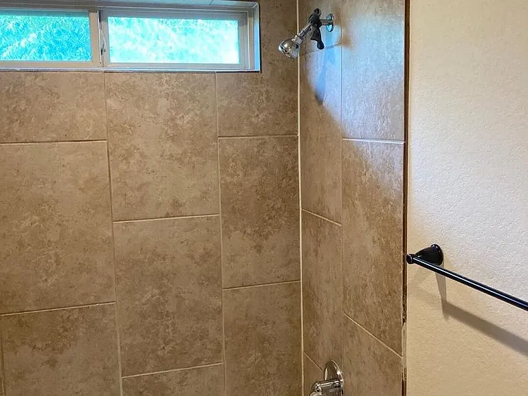 7030 Lakeview Dr — Photo 10