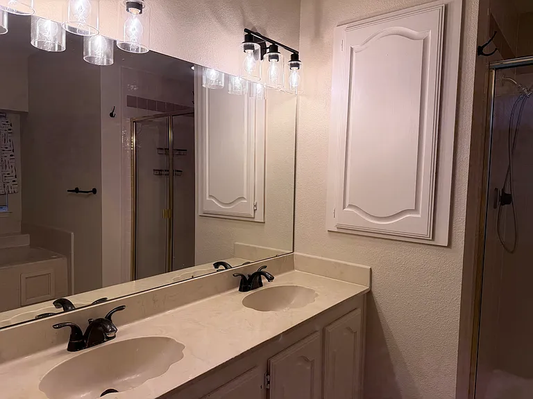 7813 Gibsland Dr — Photo 6