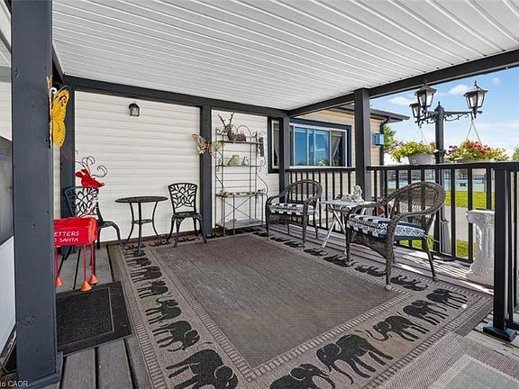 4th image of 3033 Townline Rd #80
