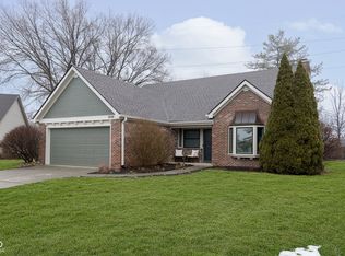 8198 Wade Hill Ct, Indianapolis, IN