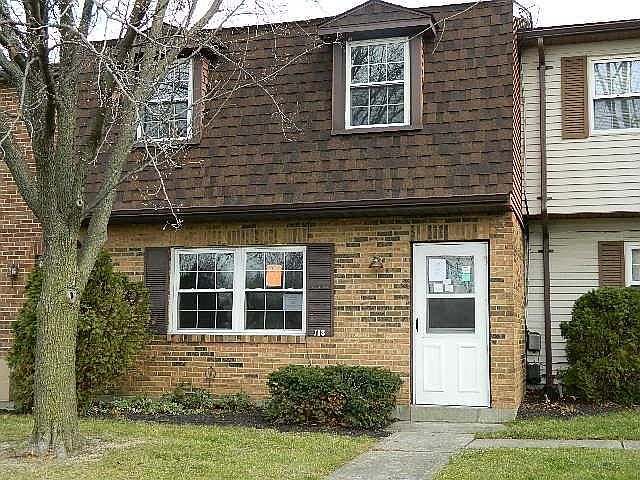 1st image of 118 Commons Ave