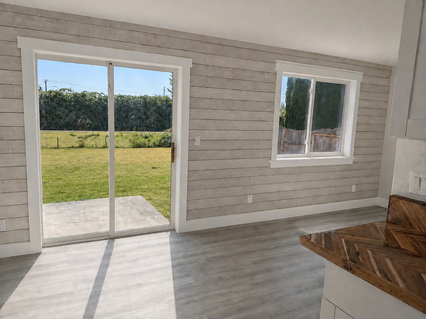3 bed, 1.5 bath, 1100 sqft, $2,450 — Photo 3