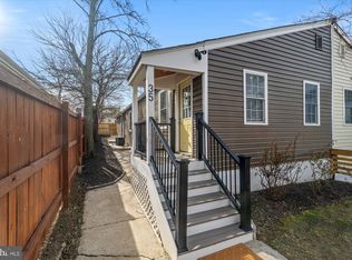 35 E Reed Ave, Alexandria, VA 22305