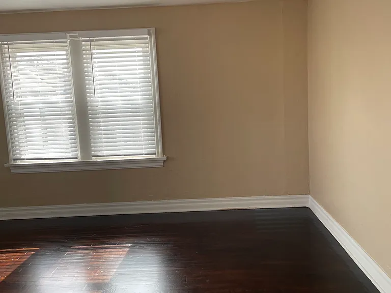 2208 NW 22nd St — Photo 16