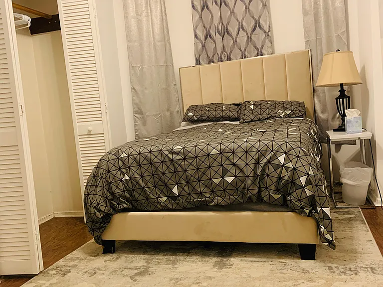 1721 Guilford Ave #1 — Photo 9