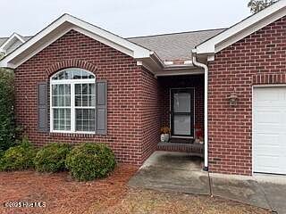 2nd image of 124 Lightwater Dr
