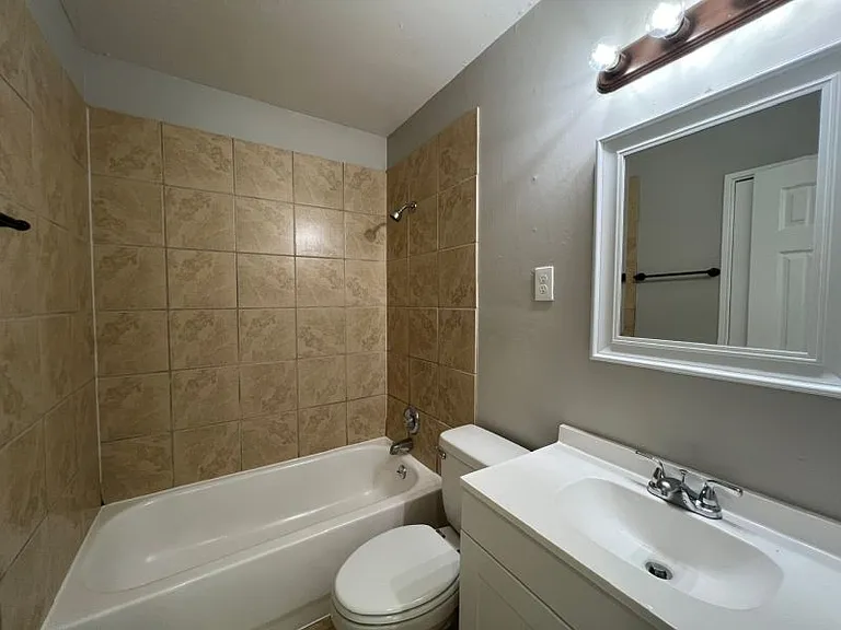 1350 Frayser Blvd — Photo 5