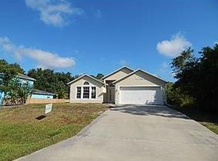 741 Dixie Ter, Sebastian, FL 32958