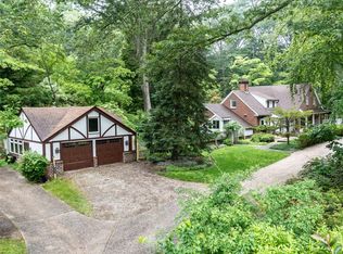 121 Norwood Ave, Northport, NY 11768