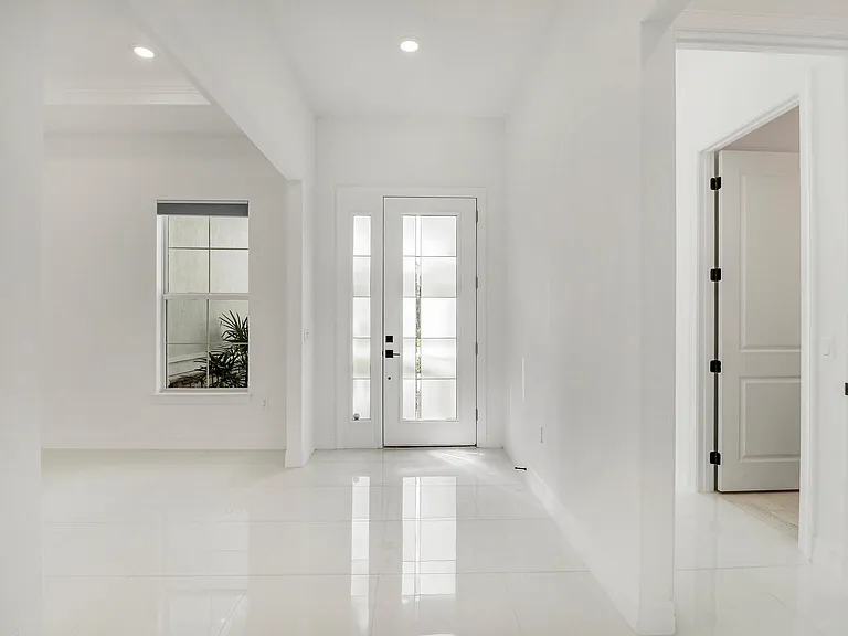 10815 Stellar Cir — Photo 14