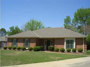 3207 Capstone Ct, Montgomery, AL 36106