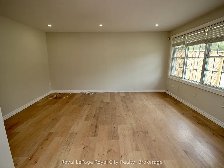 405 Main St S #1 — Photo 8