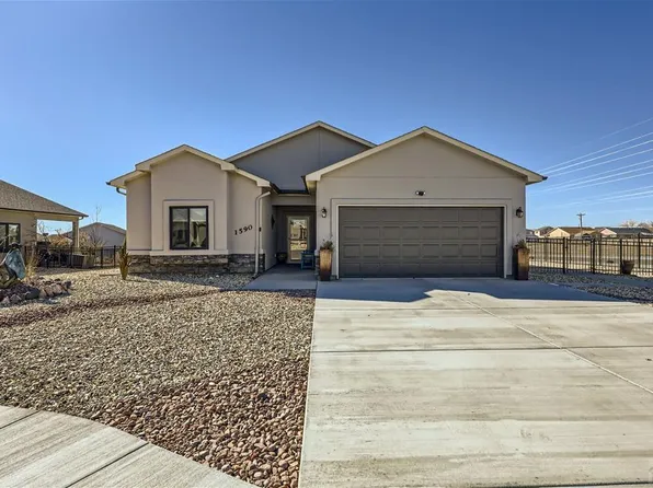 1590 Amalfi Ct, Pueblo, CO 81008