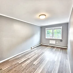 Rented by MAC Realty NY