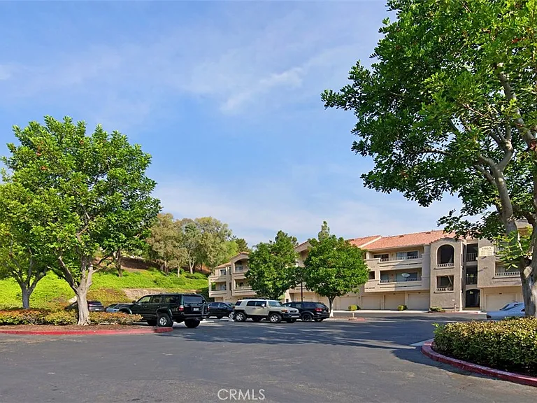 1035 La Terraza Cir #303 — Photo 30