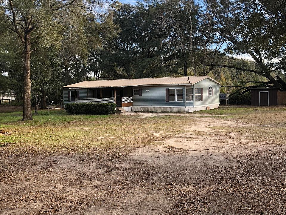 Pic of property from the roadway