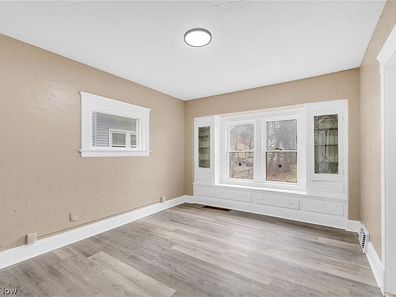 5th image of 3331 E 145th St
