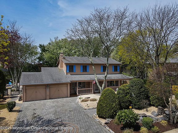 3rd image of 844 Astoria Dr