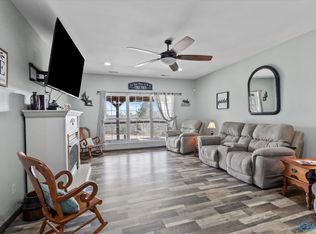 5477 Wyeth Mountain Rd, Guntersville, AL 35976