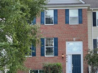 4014 Pompton Ct, Elgin, IL 60124