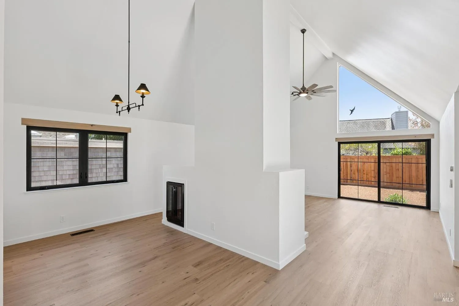 762 Crocus Drive - Photo 7