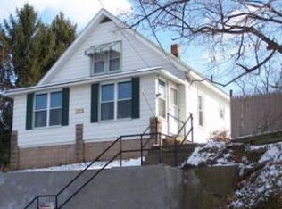 210 Academy Ave, Milton, PA 17847