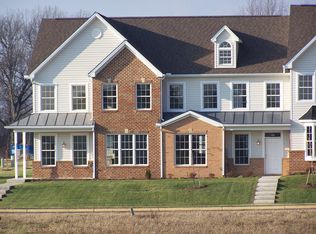 Highlands of Greenvillage*, Chambersburg, PA 17202