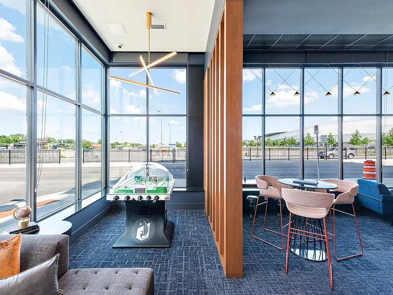 Pivot Apartments — Photo 31