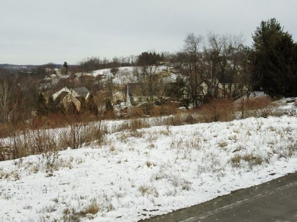 10-7 Windcrest Dr #6, Cecil, PA 15321