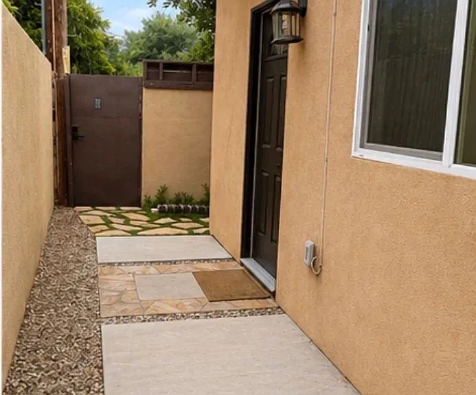 7252 Glade Ave — Photo 20