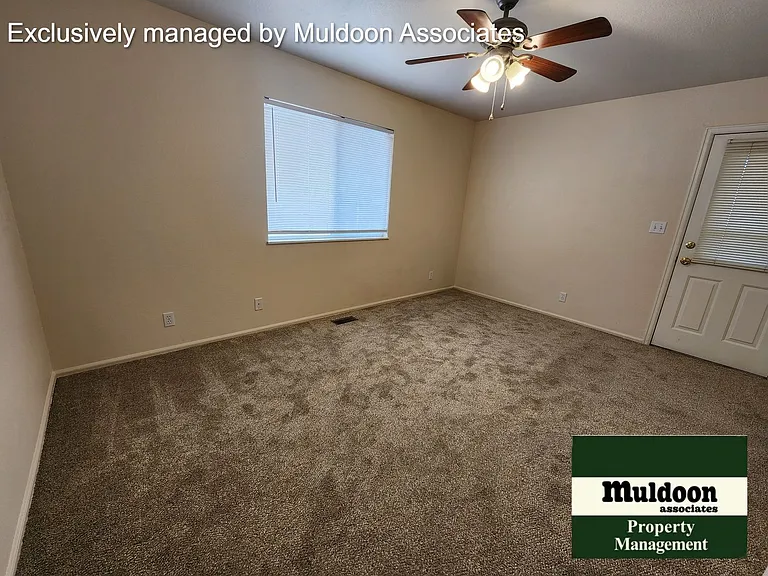 955 S Kyle Ln — Photo 10