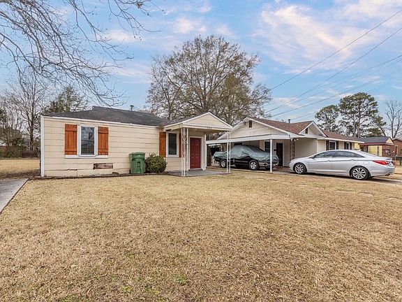 3rd image of 3320 W Tuskegee Cir