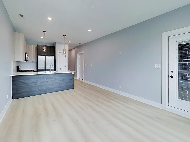 6548 S Maryland Ave #2 — Photo 7