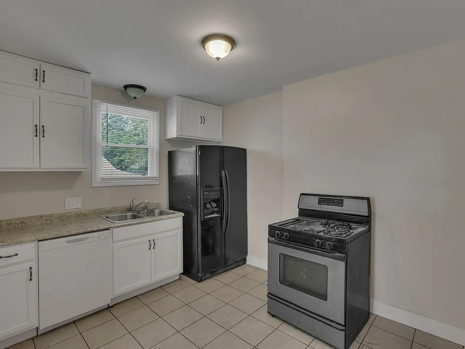 43-45 N Chase Ave