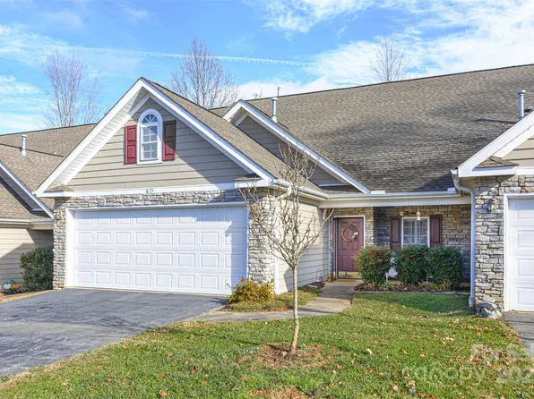 815 W Pointe Dr, Asheville, NC 28806