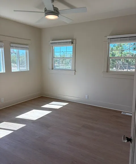 3101 Iowa Ave — Photo 4
