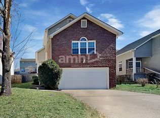 2011 Lassiter Dr, Goodlettsville, TN 37072