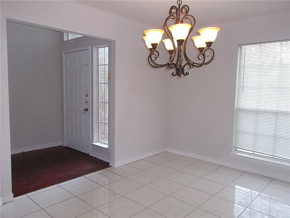 4th image of 8500 Clearbrook Dr