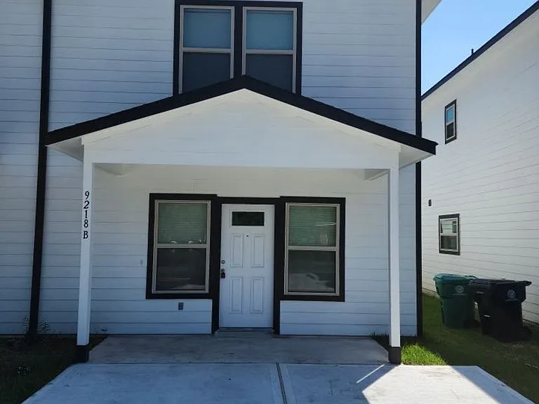9218 Nyssa Street — Photo 1