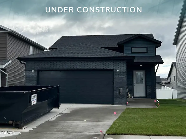 1779 41st Ave S, Grand Forks, ND 58201