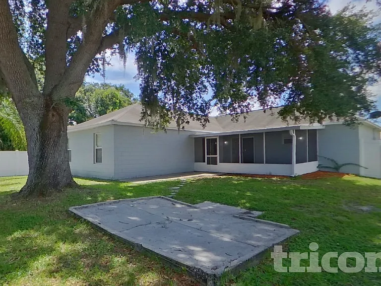311 Ferrara Ct — Photo 21