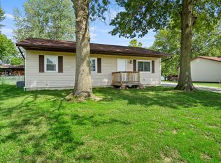 1112 Cote Sans Dessein Rd, Fulton, MO 65251