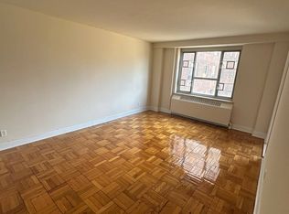 189-04 64th Ave #4L, Fresh Meadows, NY 11365