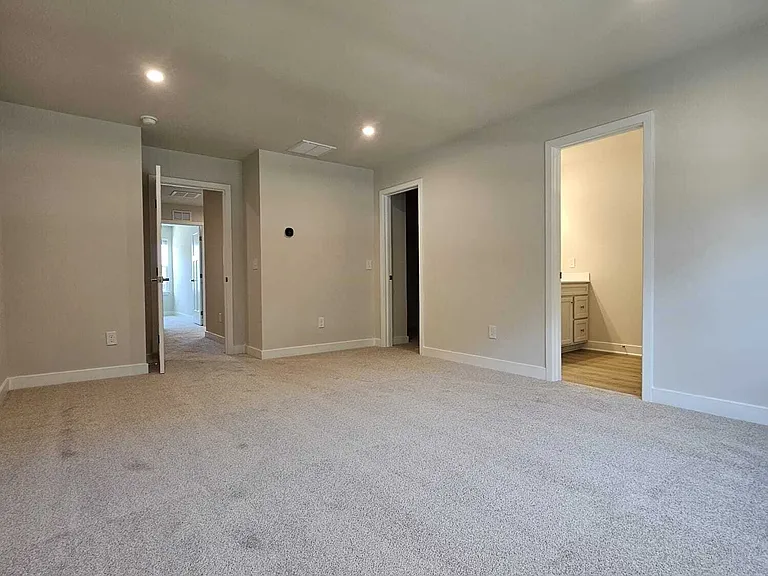 336 Lograto Ln #1 — Photo 18