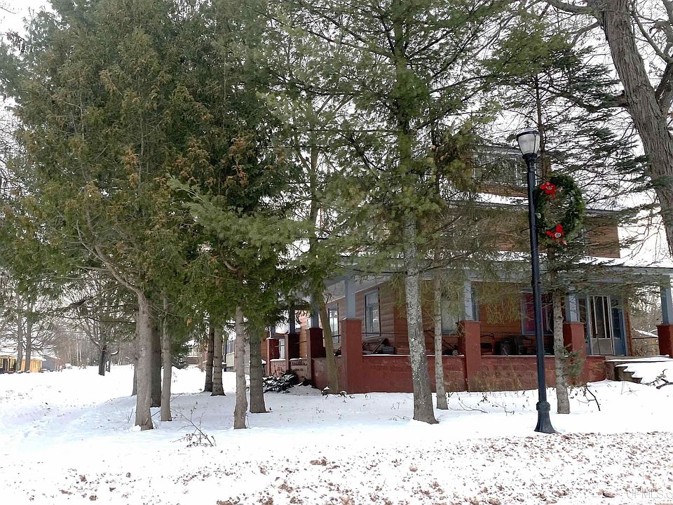 2nd image of 322 Douglas Blvd