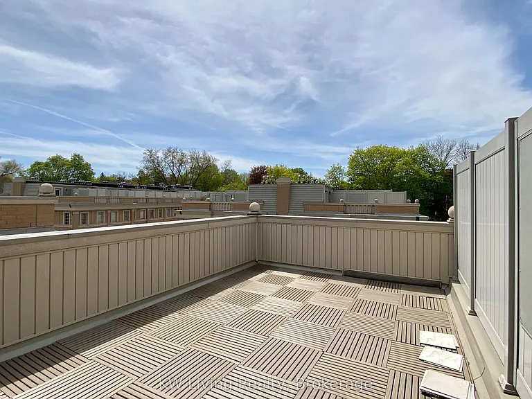 17 Hargrave Ln — Photo 24