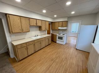 405 Oak St #1, Old Forge, PA 18518