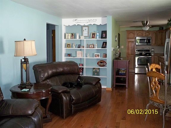 5th image of 2309 Wilson Ave